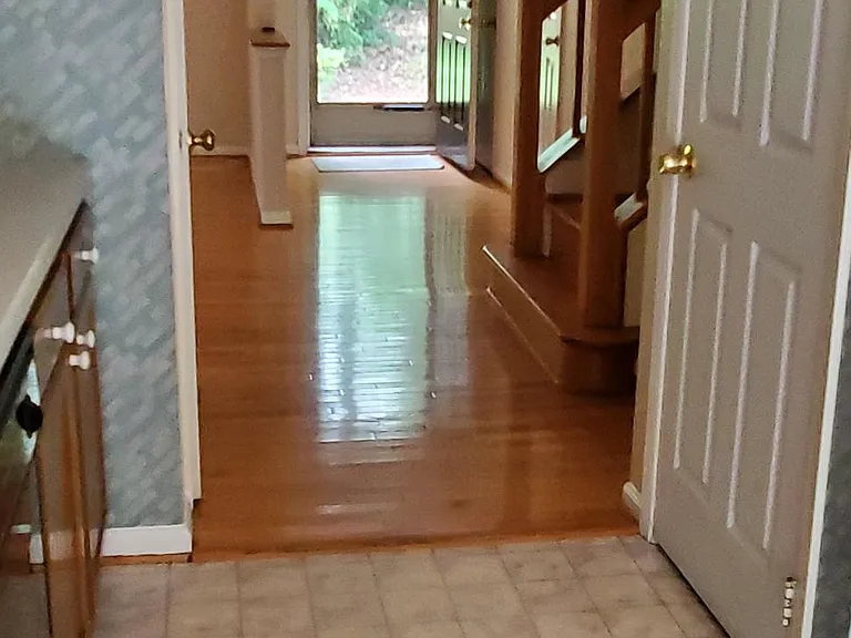 9691 Mason Bluff Ct — Photo 5
