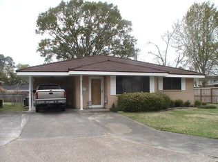 16 Houston Ave, Houma, LA 70360