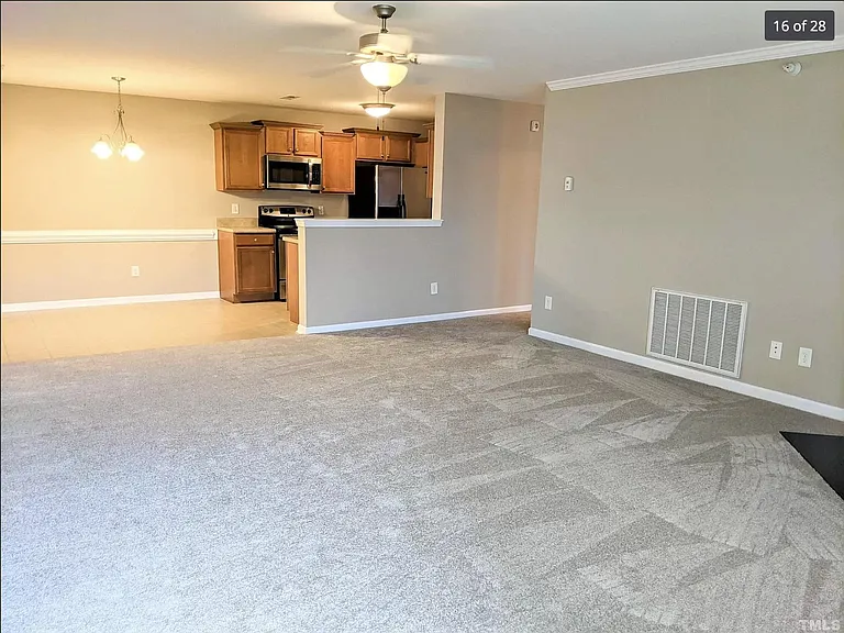 1316 Kershaw Loop #216 — Photo 15