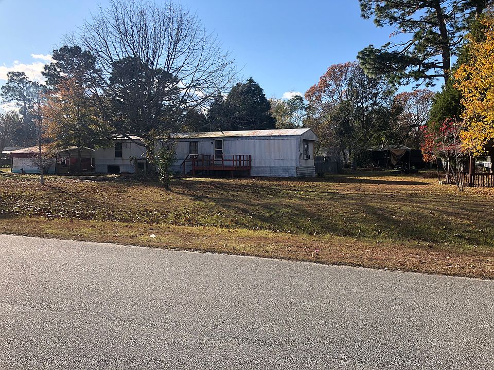 2nd image of 435 Pauline Dr