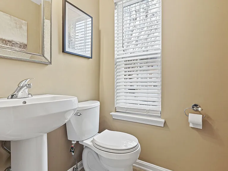 5707 Joseph Ct — Photo 9