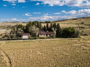 142 Southfork Rd, Cody, WY 82414