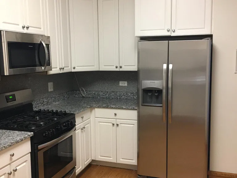 1162 W Grand Ave #3F — Photo 11