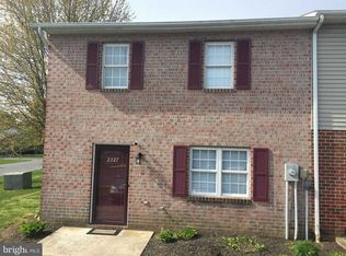2327 McCleary Dr, Chambersburg, PA 17201