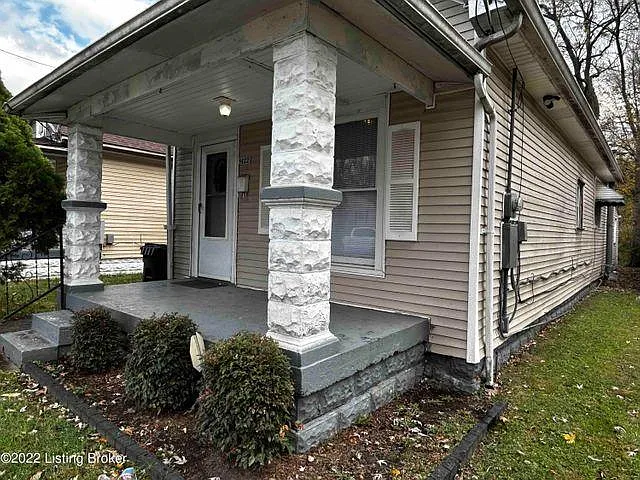 1422 Clara Ave — Photo 4