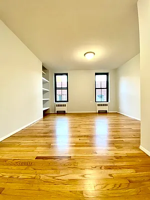 Rented by City & Suburban | media 10