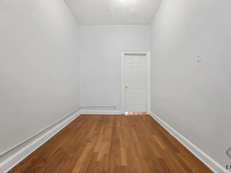 745 Park Ave #1D — Photo 10