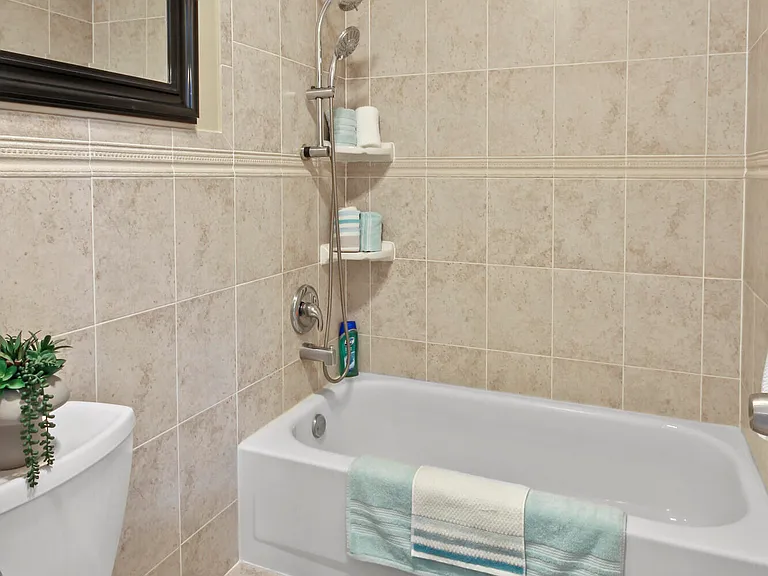 1421 NW 20th Ave #204 — Photo 20