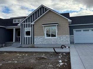 1620 Sandbar St, Idaho Falls, ID 83404