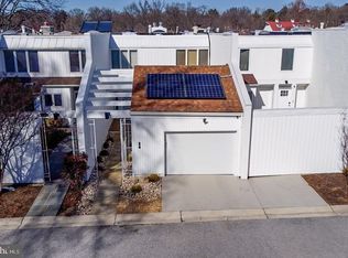 10317 Wilde Lake Ter, Columbia, MD 21044