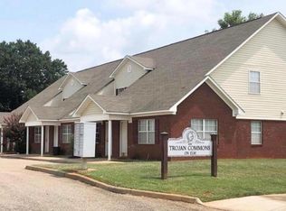 608 Elm St #A2, Troy, AL 36081