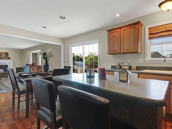 5th image of 14 Mountain Crest Way
