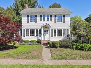 11 Whitney Rd, Bethel, CT 06801