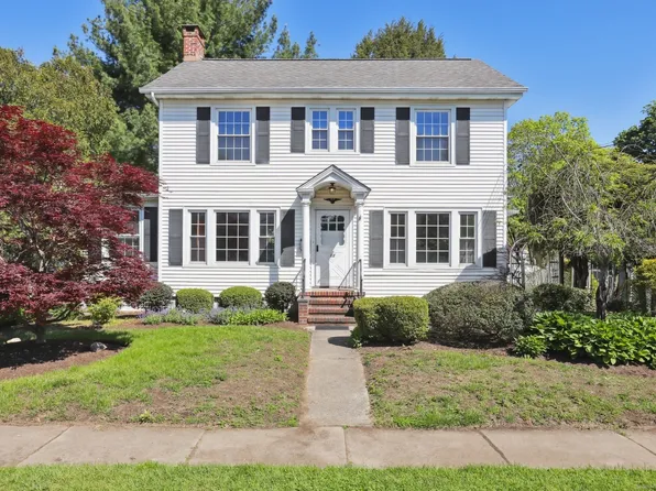 11 Whitney Road, Bethel, CT 06801