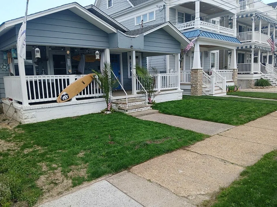 114 14th Ave