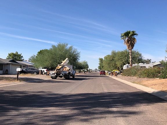 4th image of 11529 E Crescent Ave