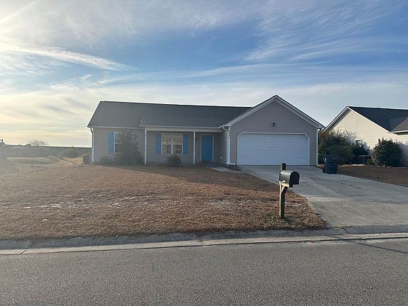 3rd image of 7252 Woodhall Dr