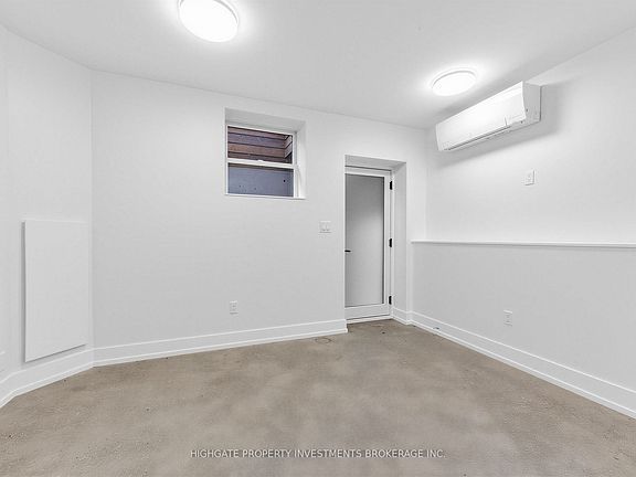 4th image of 113 Lansdowne Ave
