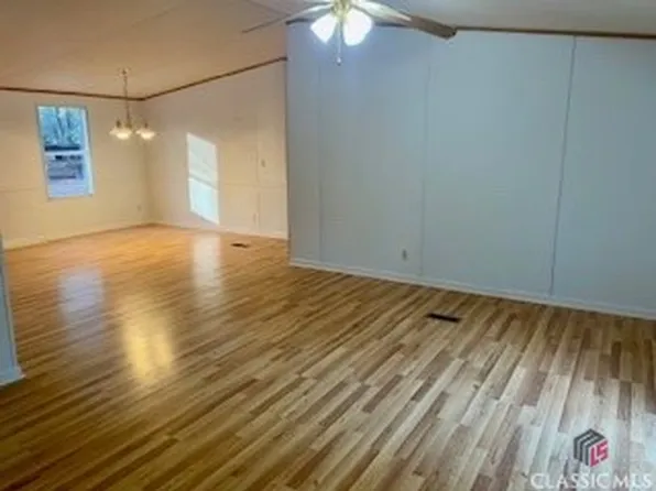 117 HEARTHSTONE Drive, Carlton, GA 30627
