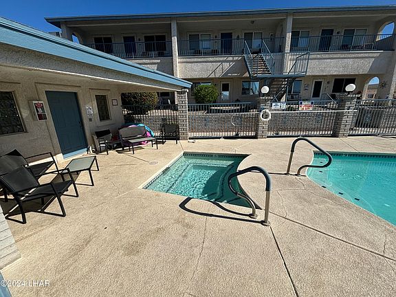 4th image of 1775 Bimini Ln Unit E3