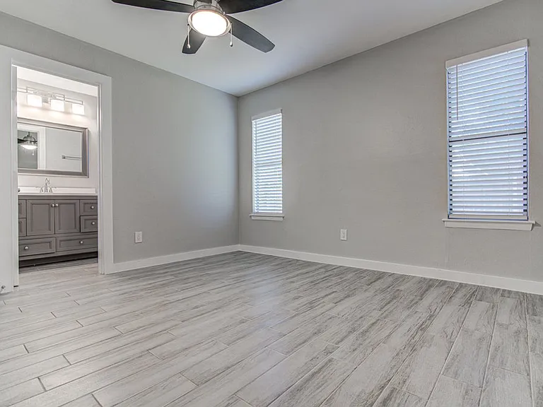 1603 Dale Cv — Photo 13