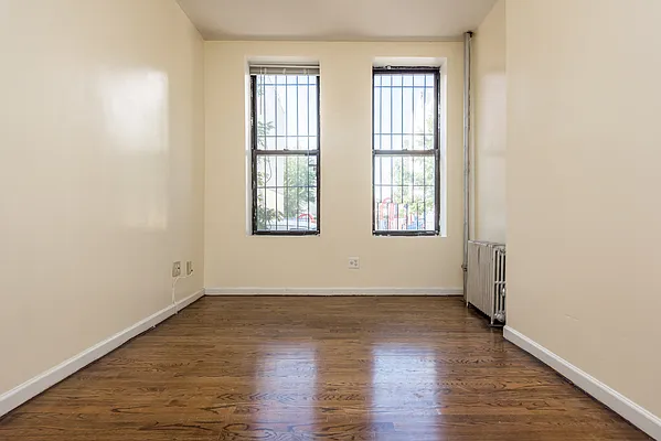 Rented by Nooklyn NYC LLC | media 6