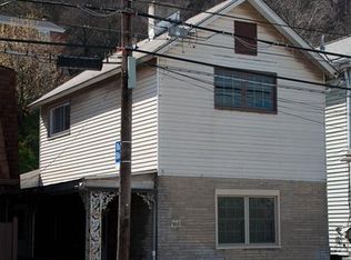 403 Freeport Rd, Creighton, PA 15030