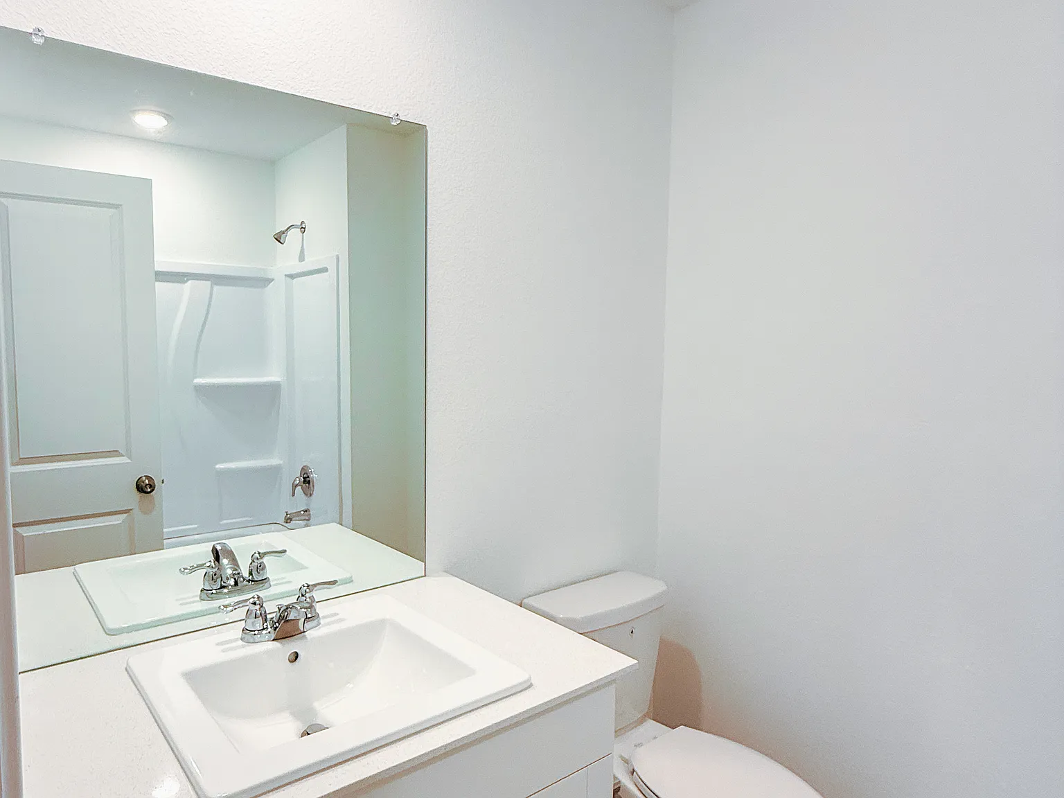 4 bed, 1500 sqft, $1,750 — Photo 2