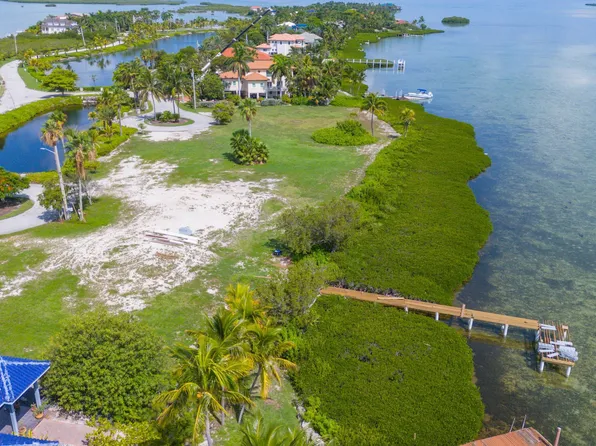 3 Tiburon Cir, Key West, FL 33040