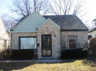 2209 W Hampton Ave, Milwaukee, WI 53209