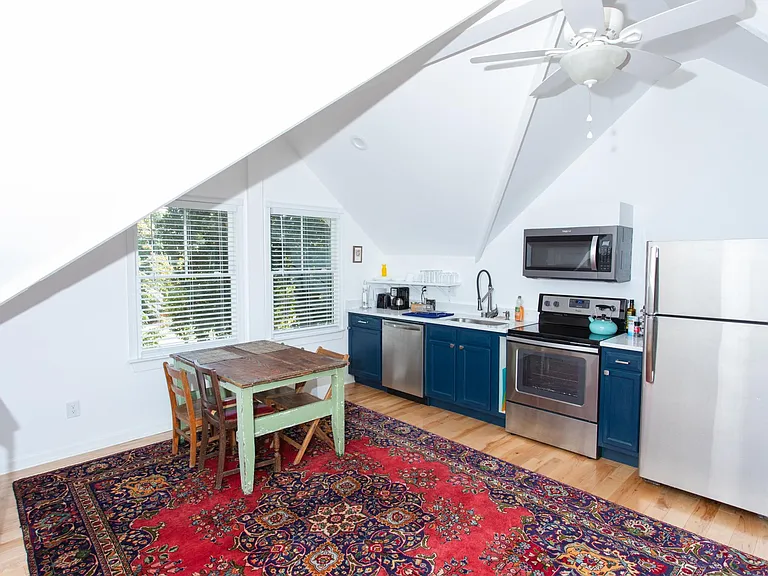 Kitchen area