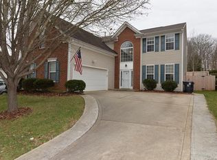 13711 Shiella Caruth Dr, Huntersville, NC 28078