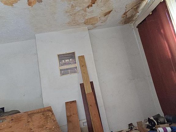 4th image of 1107 N Union St