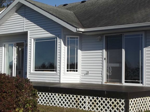 3rd image of 841 Wawona Ave SW