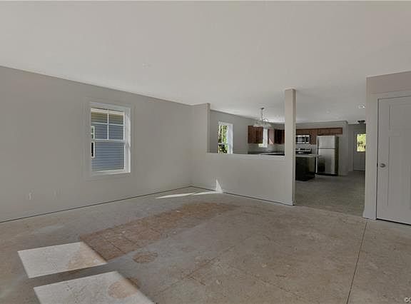 3rd image of 7724 Chamberlayne Ave