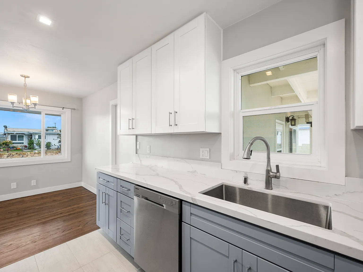 3 bed, 1026 sqft, $4,195 — Photo 3