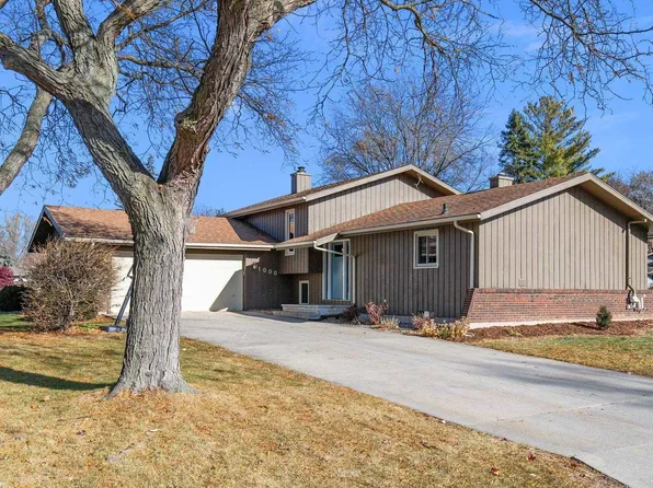 1000 Greendale St, Menasha, WI 54952