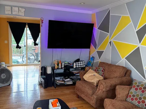 3510 Community Dr, District Heights, MD 20747