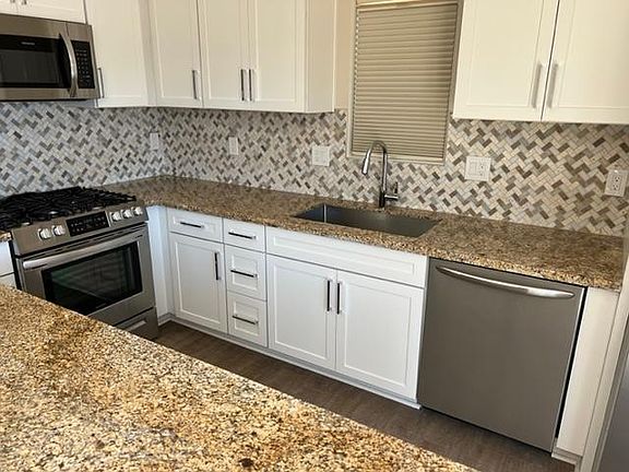 Light and bright kitchen on main level