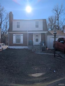 7500 Leadale Dr, Saint Louis, MO, 63121