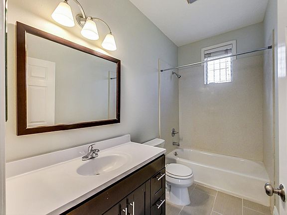 3rd image of 2950 21st St #780