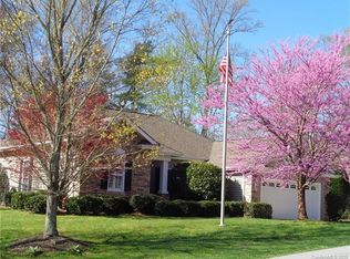 85 Eagle Chase Ln, Etowah, NC 28729