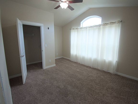 4th image of 1550 W Basil St
