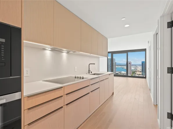 333 Ward Ave #3305, Honolulu, HI 96814