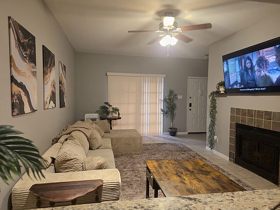 4th image of 2121 El Paseo St APT 1407
