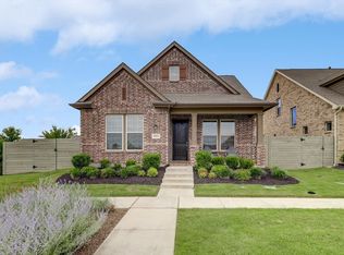 801 Parkside Dr, Argyle, TX 76226