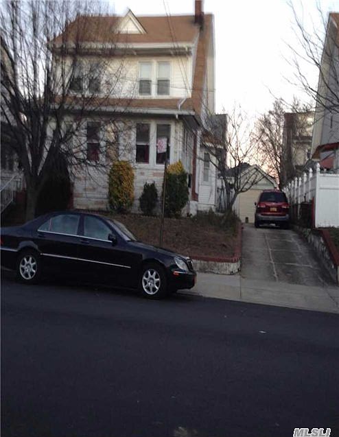 1st image of 8531 169th St