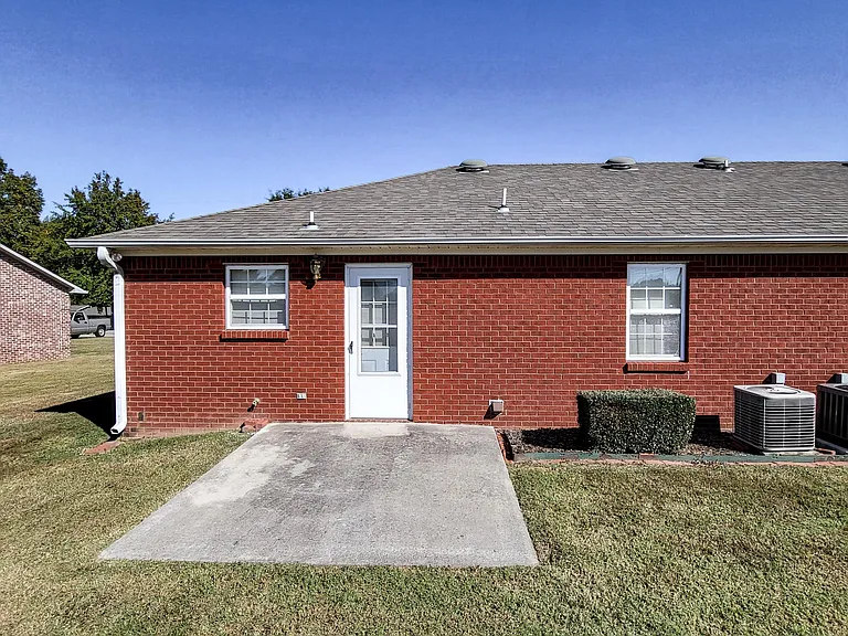 18901 Easter Ferry Rd — Photo 27
