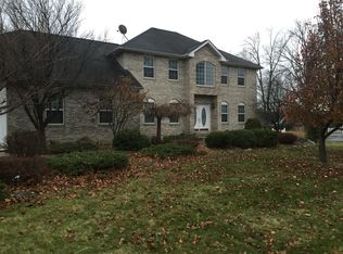 5505 Concord Dr, Stroudsburg, PA 18360