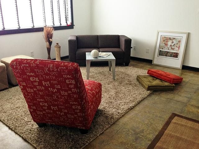 1st image of 4516 Broadway Ave #104
